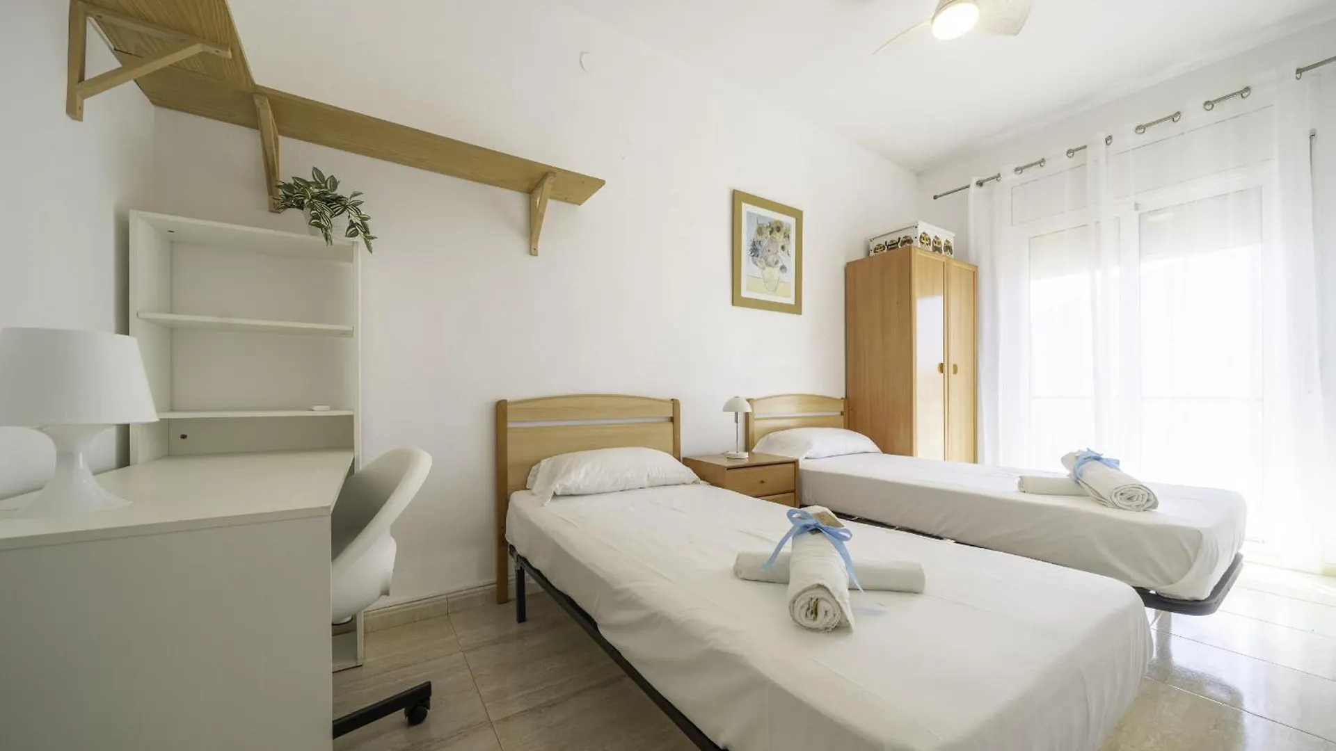 Homeholidaysrentals Olai - Costa Barcelona Pineda de Mar Spain