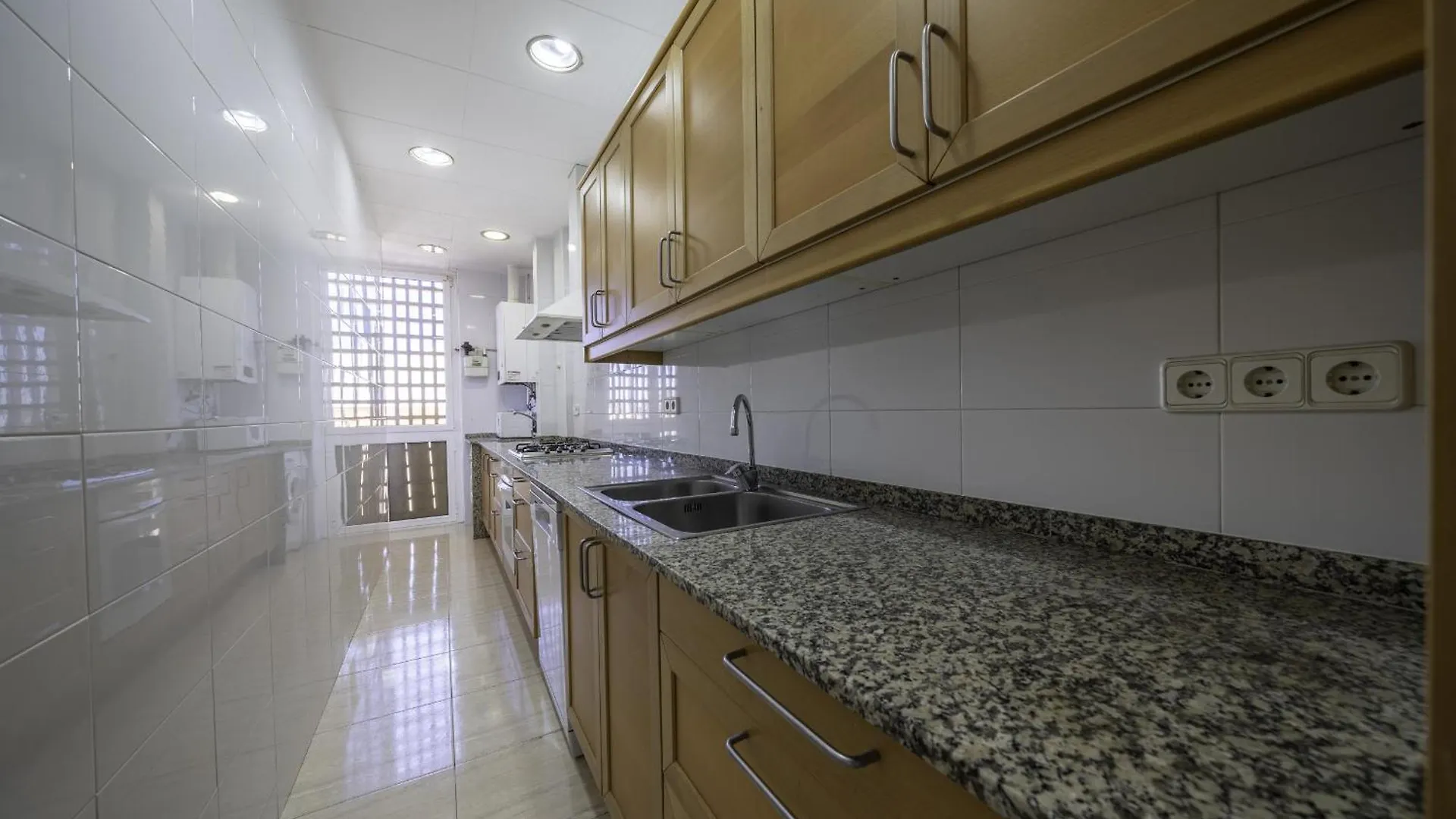 Homeholidaysrentals Olai - Costa Barcelona Pineda de Mar Spain
